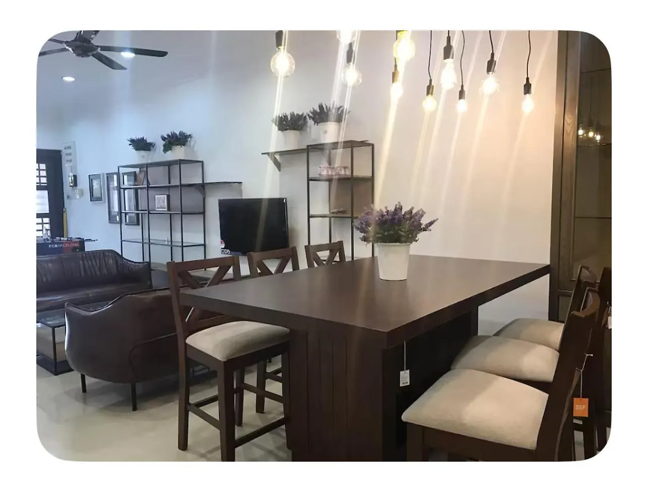 Holiday home Semi D 4Br 1Min To Ksl & Holiday Plaza 8-10Pax Johor Bahru